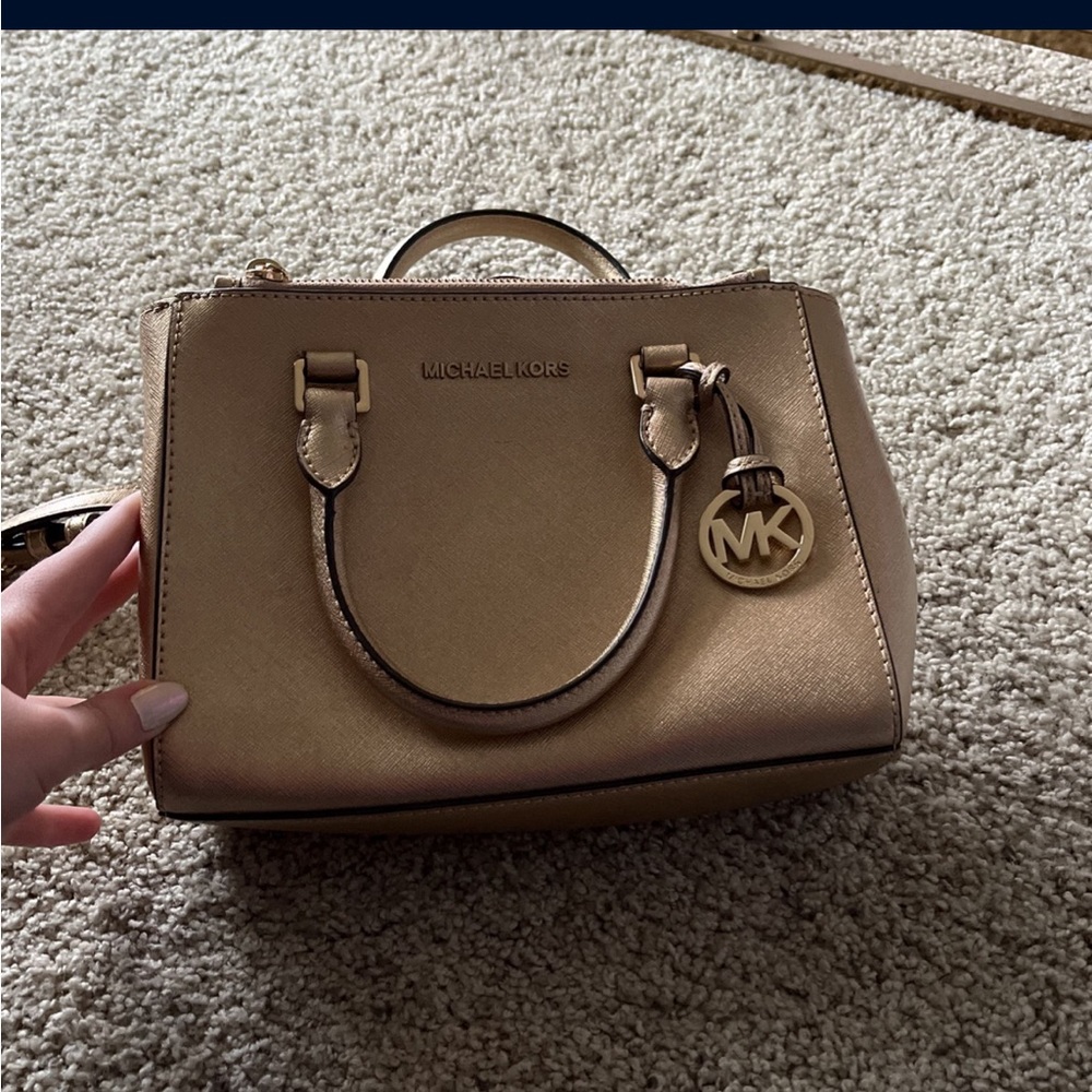 Pale gold Michael Kors crossbody